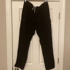 Figs - Women’s Black Yola - TALL Skinny Scrub Pants - Large